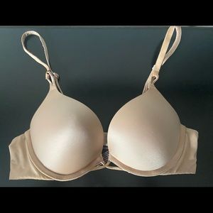 Victoria’s Secret Bombshell Bra